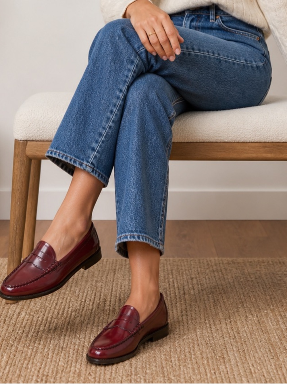 GH Bass Women’s Penny Loafer Wine Red Size 9 AAAA narrow - Picture 2 of 12